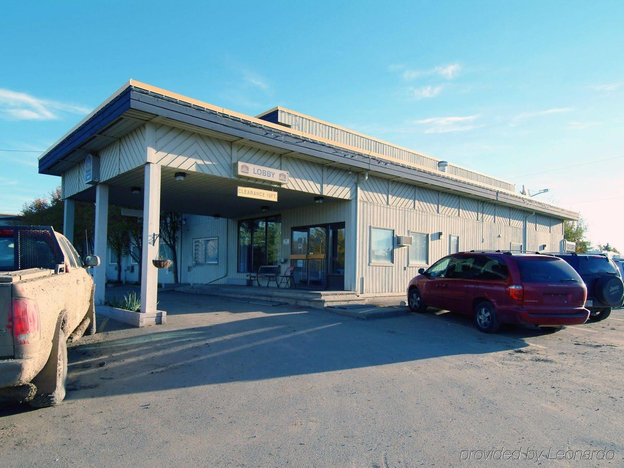 Howard Johnson By Wyndham Fort St. John Kültér fotó